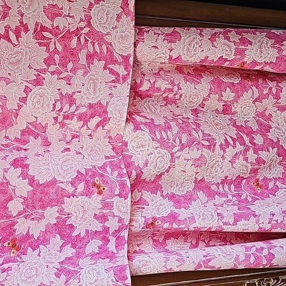 DIANE VON FURSTENBERG, 💯 % silk 2 pcs outfit. Skirt 1X, top large. Pink - Picture 3 of 8